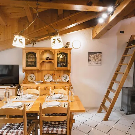 Maison Monamour In Pieno Centro Paese Apartman La Salle