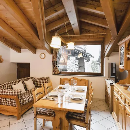 Maison Monamour In Pieno Centro Paese